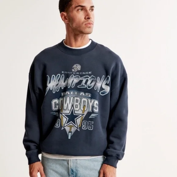 A&F Dallas Cowboys crewneck